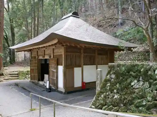 身延山 祖廟拝殿の建物その他