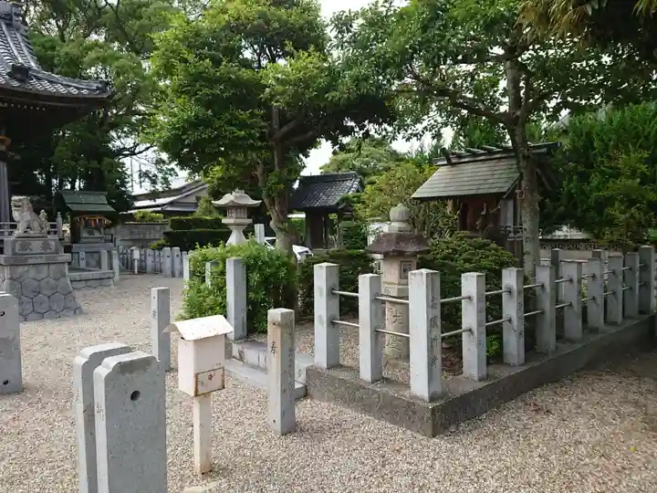 神明社のその他建物