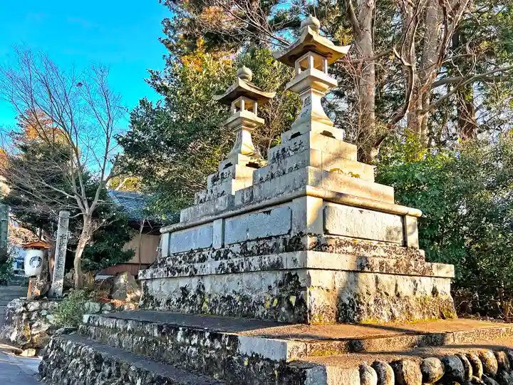 宇流冨志禰神社のその他建物