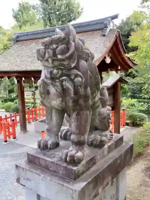 建勲神社の狛犬