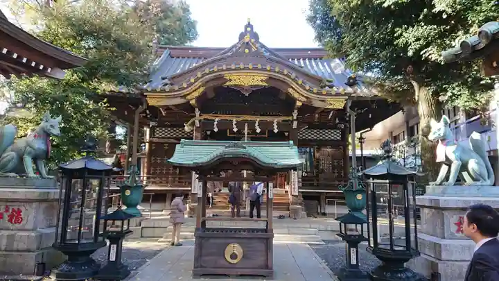 豊川稲荷東京別院の本殿・本堂