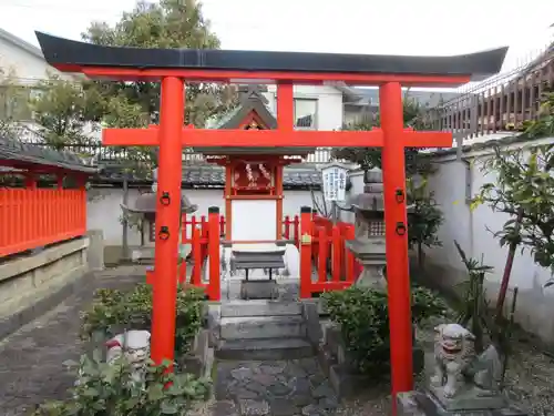 御霊神社の鳥居