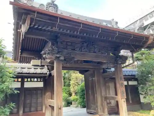 教安寺の山門・神門