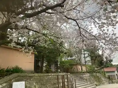 成就院の山門・神門