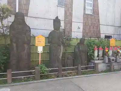 谷中西光寺の仏像