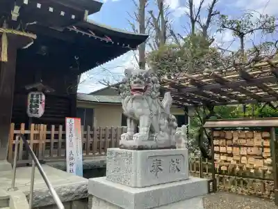 お三の宮日枝神社の{uncategorized: "未分類", other: "その他", undefined: "問題あり", building: "その他建物", grave: "お墓", sacred_gate: "鳥居", guardian: "狛犬", statue: "像", buddha: "仏像", history: "歴史", nature: "自然", garden: "庭園", animal: "動物", pagoda: "塔", temizu: "手水舎", mountain_gate: "山門・神門", sanctuary: "本殿・本堂", subordinate: "末社・摂社", art: "芸術", scenery: "景色", jizo: "地蔵", ema: "絵馬", goshuin: "御朱印", omikuji: "おみくじ", items: "授与品その他", amulet: "お守り", goshuincho: "御朱印帳", eats: "食事", festival: "お祭り", votive_dance: "神楽", shichigosan: "七五三参", wedding: "結婚式", experience: "体験その他", initially: "初詣", around: "周辺", anti_infection: "感染症対策"}