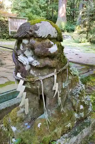 花園神社の狛犬