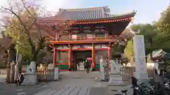 瀧泉寺（目黒不動尊）の山門