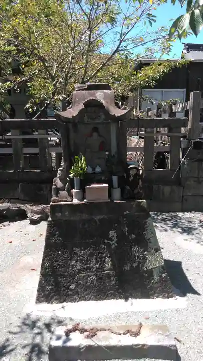三柱神社のその他建物