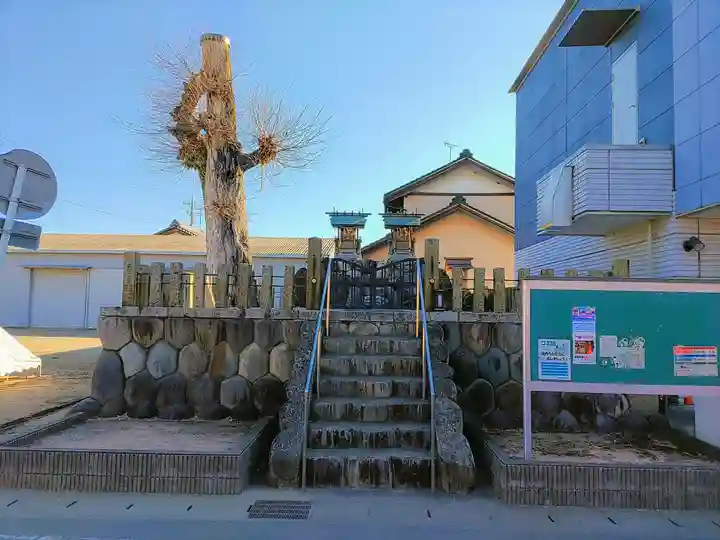 富士浅間社の本殿・本堂