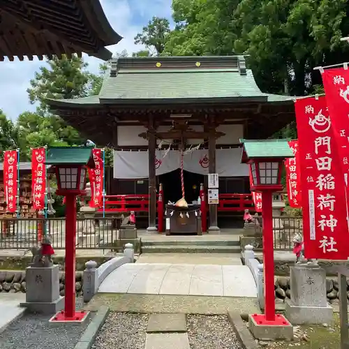 門田稲荷神社の本殿