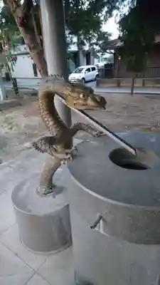 川曲神社(子生和町)の手水舎