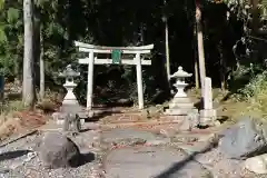 日吉神社　（マキノ町在原）の鳥居