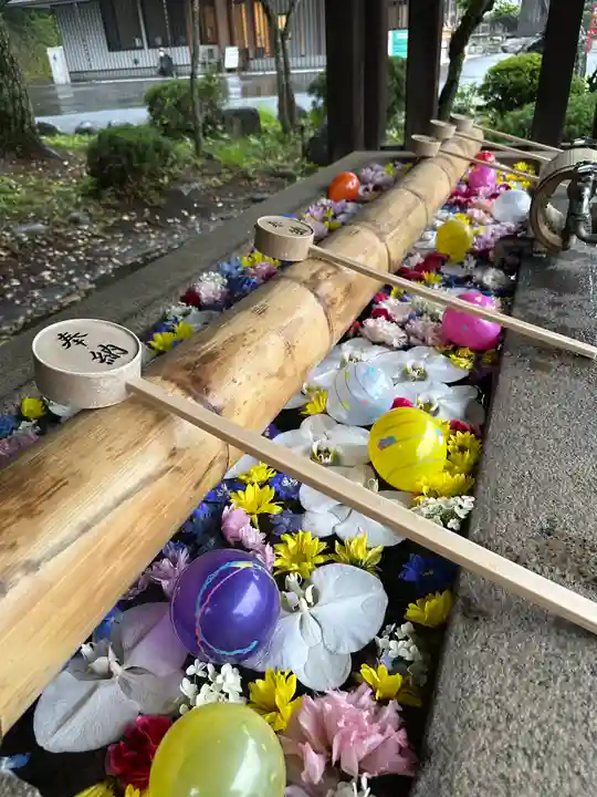 群馬県護国神社の手水舎