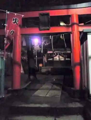 出世稲荷神社（春日稲荷神社）(東京都)