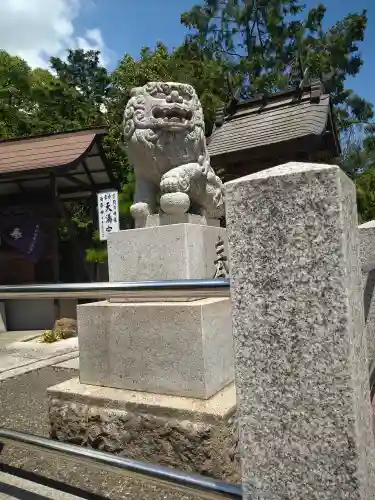 道通神社の狛犬