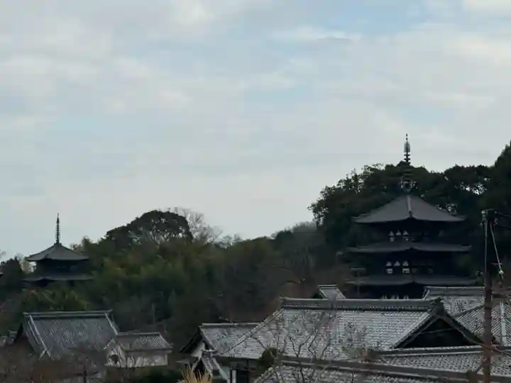 當麻寺 奥院の{uncategorized: "未分類", other: "その他", undefined: "問題あり", building: "その他建物", grave: "お墓", sacred_gate: "鳥居", guardian: "狛犬", statue: "像", buddha: "仏像", history: "歴史", nature: "自然", garden: "庭園", animal: "動物", pagoda: "塔", temizu: "手水舎", mountain_gate: "山門・神門", sanctuary: "本殿・本堂", subordinate: "末社・摂社", art: "芸術", scenery: "景色", jizo: "地蔵", ema: "絵馬", goshuin: "御朱印", omikuji: "おみくじ", items: "授与品その他", amulet: "お守り", goshuincho: "御朱印帳", eats: "食事", festival: "お祭り", votive_dance: "神楽", shichigosan: "七五三参", wedding: "結婚式", experience: "体験その他", initially: "初詣", around: "周辺", anti_infection: "感染症対策"}