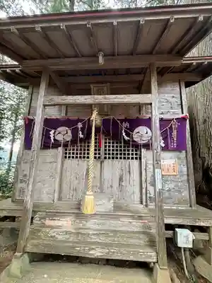 坪沼八幡神社の末社・摂社