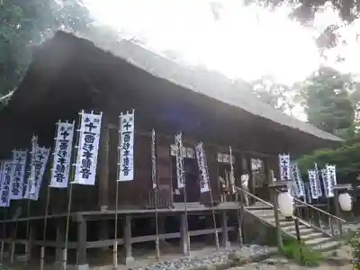 杉本寺の本殿・本堂