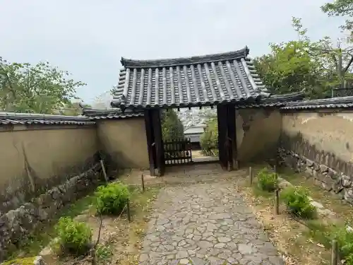 白毫寺の{uncategorized: "未分類", other: "その他", undefined: "問題あり", building: "その他建物", grave: "お墓", sacred_gate: "鳥居", guardian: "狛犬", statue: "像", buddha: "仏像", history: "歴史", nature: "自然", garden: "庭園", animal: "動物", pagoda: "塔", temizu: "手水舎", mountain_gate: "山門・神門", sanctuary: "本殿・本堂", subordinate: "末社・摂社", art: "芸術", scenery: "景色", jizo: "地蔵", ema: "絵馬", goshuin: "御朱印", omikuji: "おみくじ", items: "授与品その他", amulet: "お守り", goshuincho: "御朱印帳", eats: "食事", festival: "お祭り", votive_dance: "神楽", shichigosan: "七五三参", wedding: "結婚式", experience: "体験その他", initially: "初詣", around: "周辺", anti_infection: "感染症対策"}