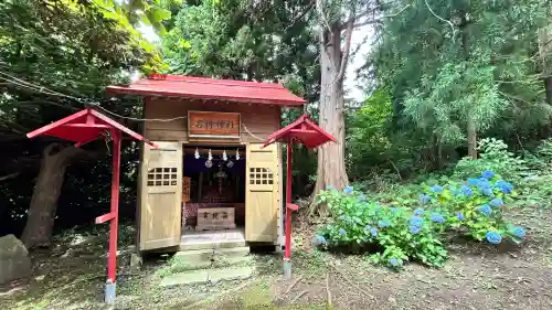上湯川稲荷神社(北海道)