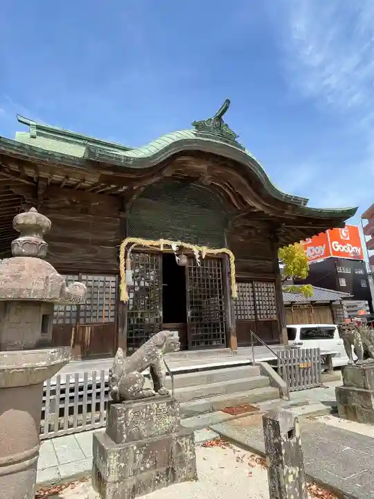 本庄神社の本殿・本堂