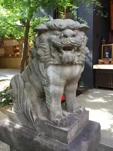 陽運寺の狛犬