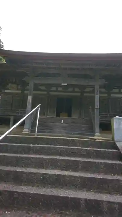 多田寺の本殿・本堂