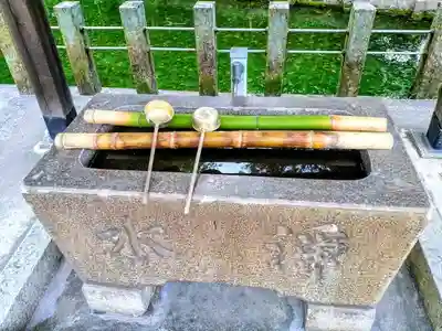 多度神社（佐布里多度神社）の手水舎