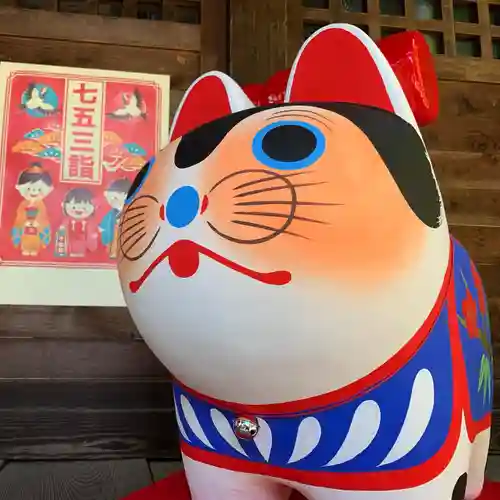 滑川神社 - 仕事と子どもの守り神の狛犬