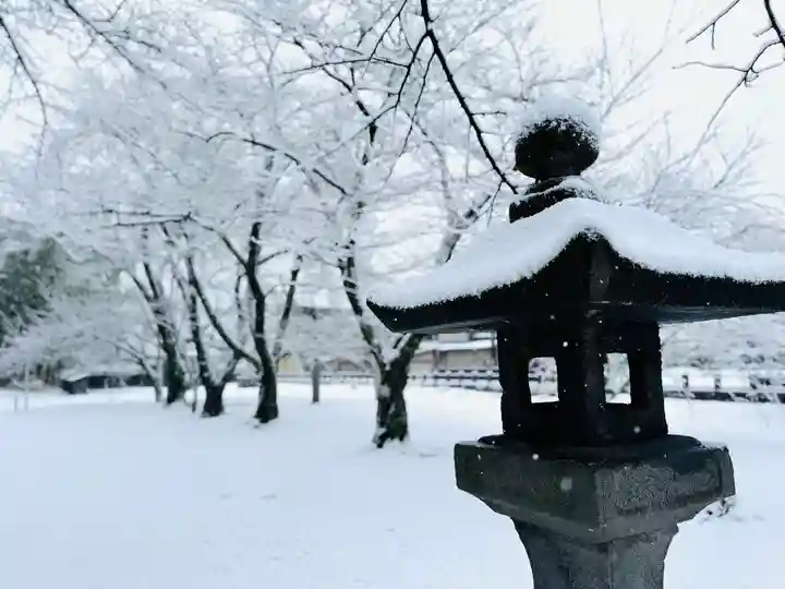 守りの神 藤基神社(新潟県)