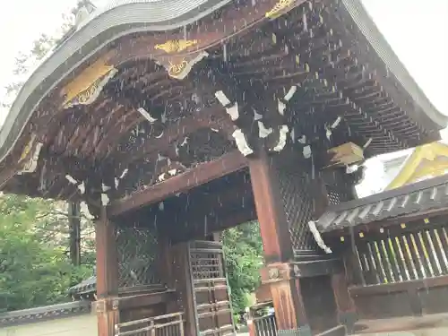 新善光寺の山門・神門