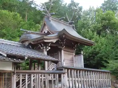 綾部神社(岡山県)