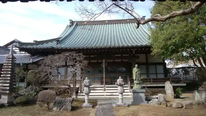 正覚寺の本殿・本堂