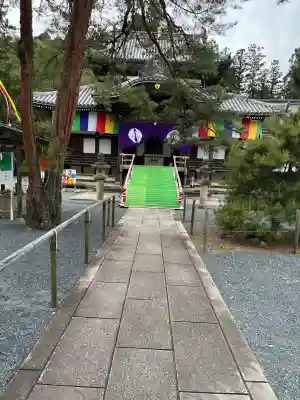 誕生寺の{uncategorized: "未分類", other: "その他", undefined: "問題あり", building: "その他建物", grave: "お墓", sacred_gate: "鳥居", guardian: "狛犬", statue: "像", buddha: "仏像", history: "歴史", nature: "自然", garden: "庭園", animal: "動物", pagoda: "塔", temizu: "手水舎", mountain_gate: "山門・神門", sanctuary: "本殿・本堂", subordinate: "末社・摂社", art: "芸術", scenery: "景色", jizo: "地蔵", ema: "絵馬", goshuin: "御朱印", omikuji: "おみくじ", items: "授与品その他", amulet: "お守り", goshuincho: "御朱印帳", eats: "食事", festival: "お祭り", votive_dance: "神楽", shichigosan: "七五三参", wedding: "結婚式", experience: "体験その他", initially: "初詣", around: "周辺", anti_infection: "感染症対策"}