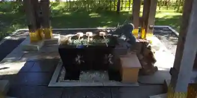 西野神社の手水舎