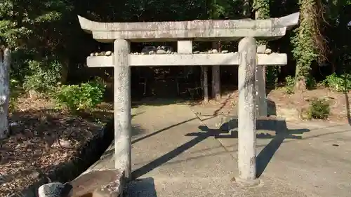 鎌倉神社の鳥居