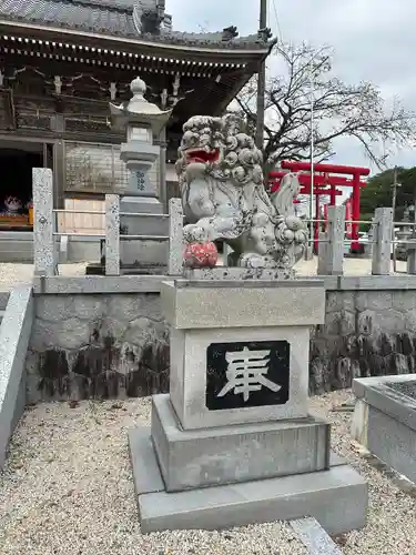 金井神社の狛犬