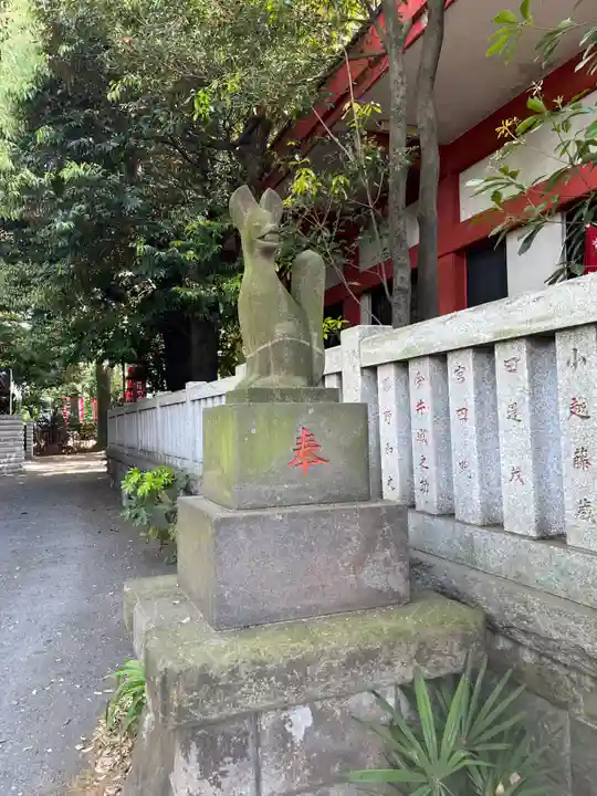 笠䅣稲荷神社の狛犬