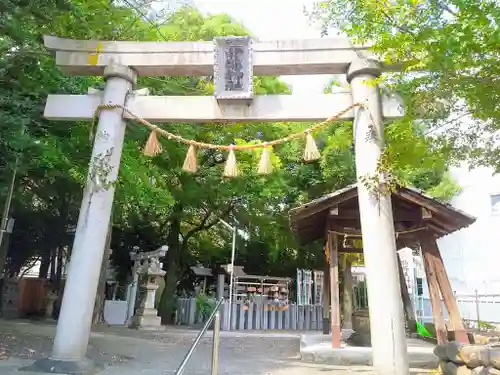 物部神社の鳥居