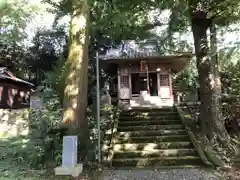 上野神社の本殿