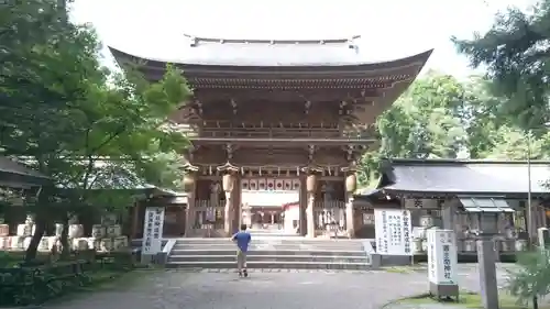 伊佐須美神社の山門