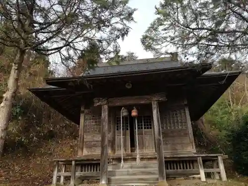 米倉神社の本殿