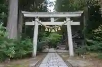 雄山神社中宮祈願殿(富山県)