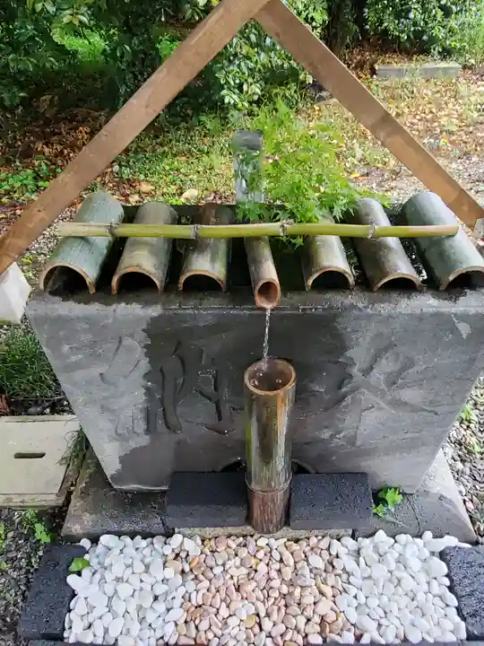 網戸神社の手水舎