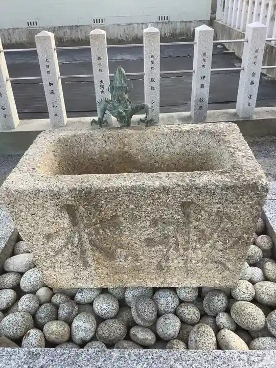 天神社の手水舎