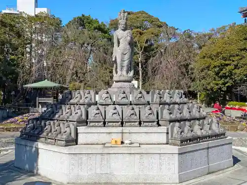 西新井大師総持寺の仏像