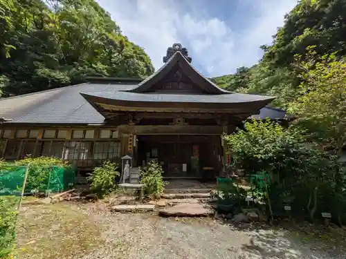 阿弥陀寺の本殿・本堂
