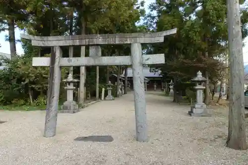 鷺栖神社の鳥居