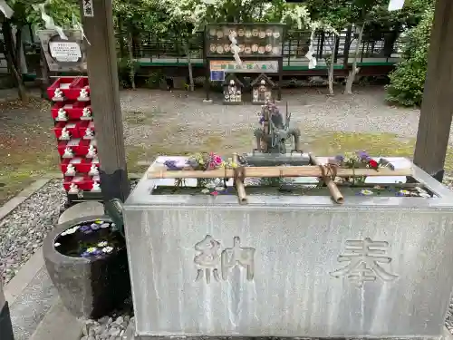 今市報徳二宮神社の{uncategorized: "未分類", other: "その他", undefined: "問題あり", building: "その他建物", grave: "お墓", sacred_gate: "鳥居", guardian: "狛犬", statue: "像", buddha: "仏像", history: "歴史", nature: "自然", garden: "庭園", animal: "動物", pagoda: "塔", temizu: "手水舎", mountain_gate: "山門・神門", sanctuary: "本殿・本堂", subordinate: "末社・摂社", art: "芸術", scenery: "景色", jizo: "地蔵", ema: "絵馬", goshuin: "御朱印", omikuji: "おみくじ", items: "授与品その他", amulet: "お守り", goshuincho: "御朱印帳", eats: "食事", festival: "お祭り", votive_dance: "神楽", shichigosan: "七五三参", wedding: "結婚式", experience: "体験その他", initially: "初詣", around: "周辺", anti_infection: "感染症対策"}